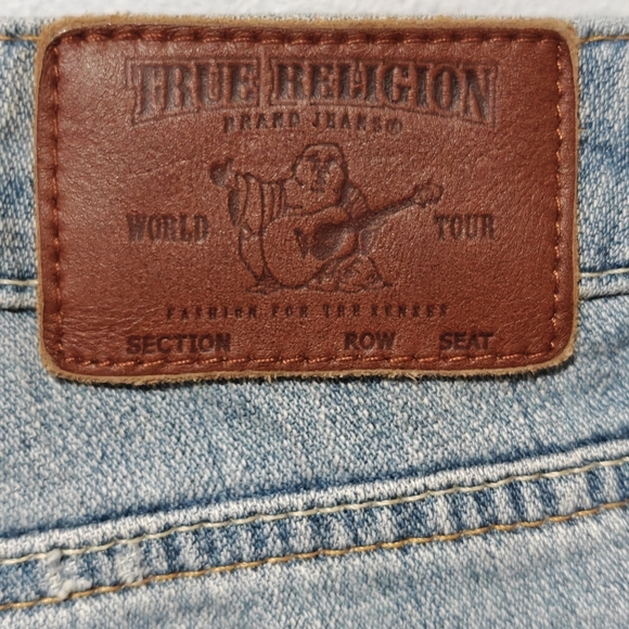 Y2K True Religion Shorts Cassie Size 28 Vintage Distressed Light Wash - Picture 3 of 7